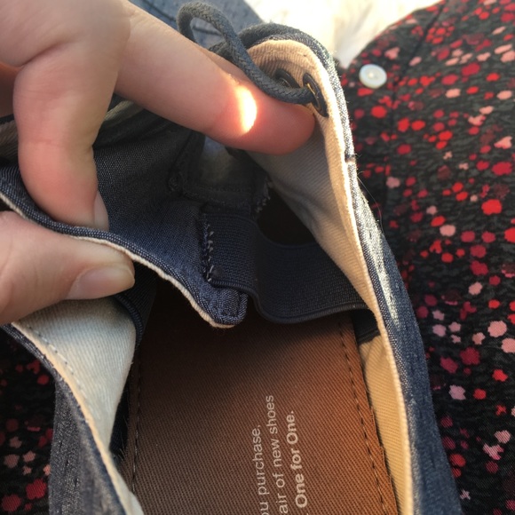 NEW toms blue chambray men's brogues - Picture 5 of 8